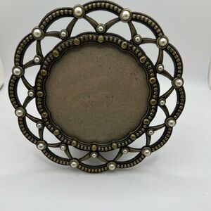 Malden Bronze and Pearl Round Photo Frame